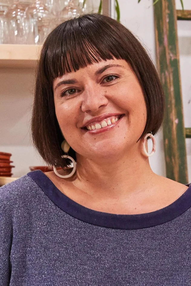 Обложка для Hélène Mercier