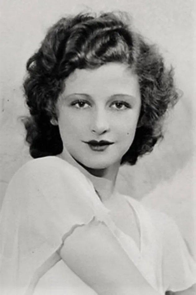 Cover image for Ada May