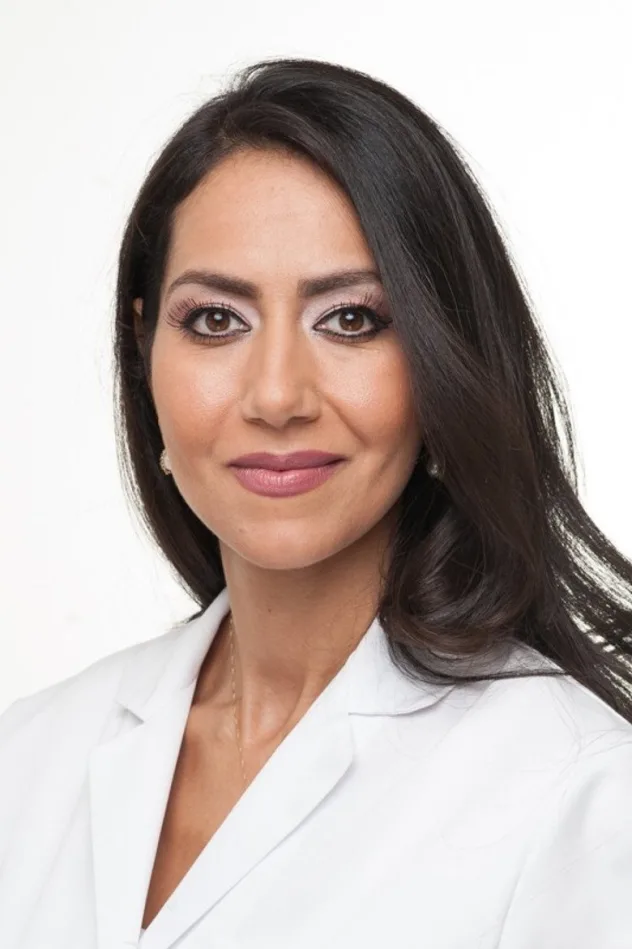 Обложка для Mouna Esmaeilzadeh
