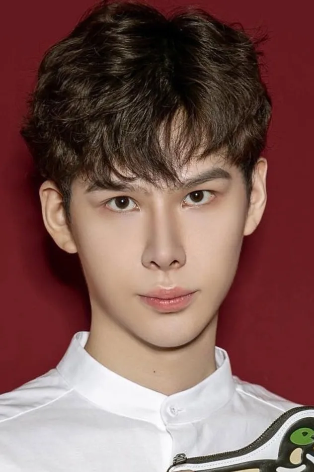 Cyrus Huang için kapak görseli