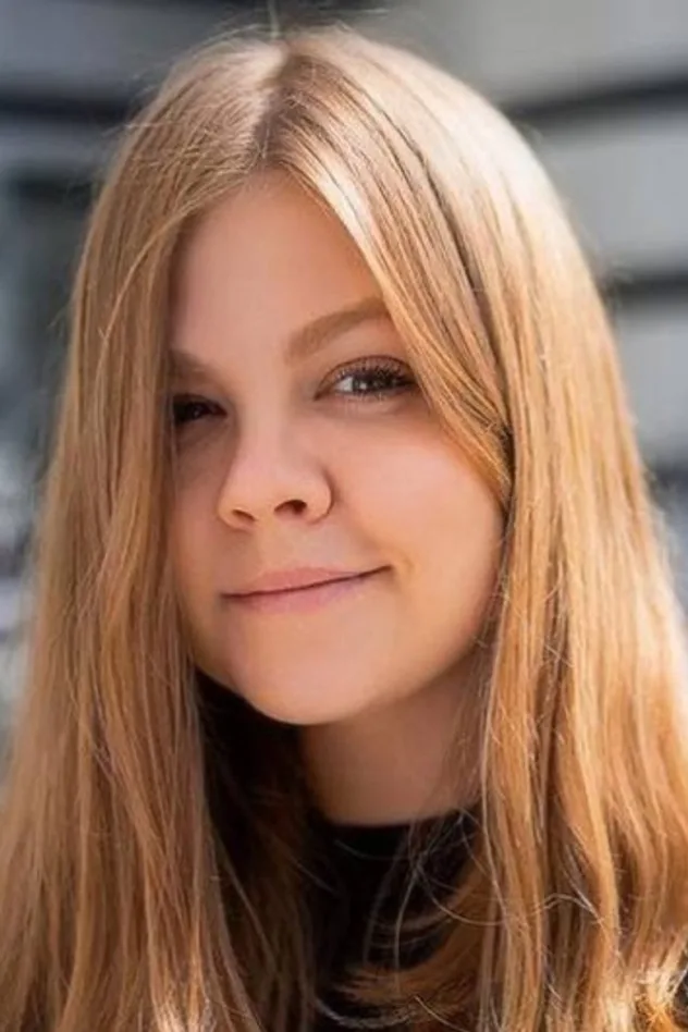 Alina Pyazok için kapak görseli