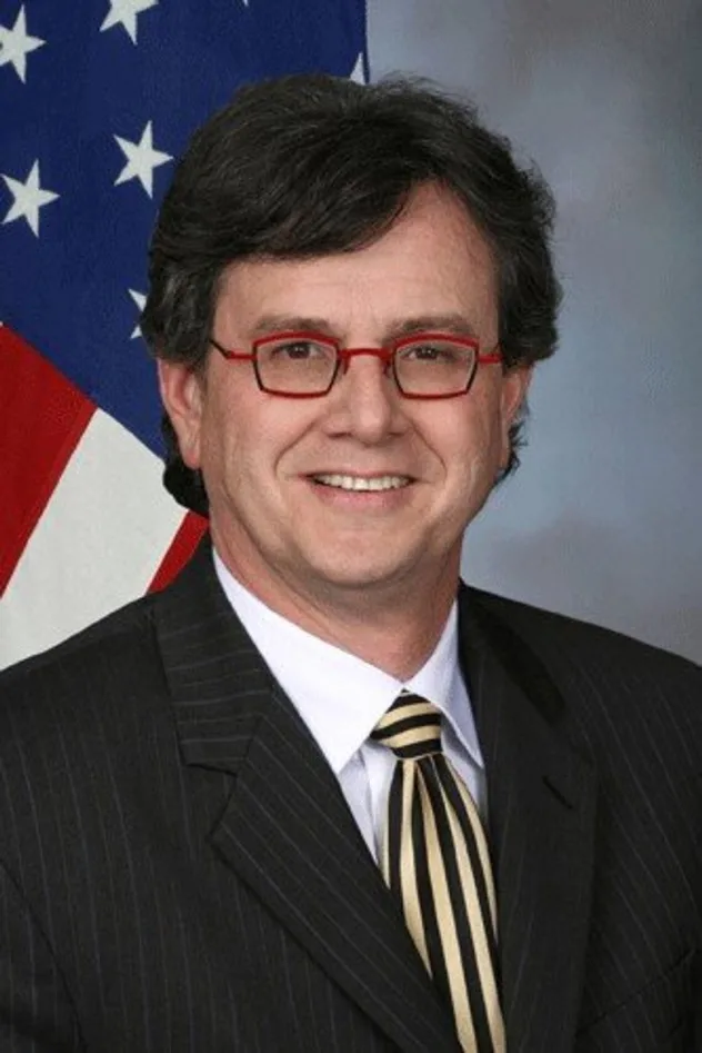 Imagen de portada para Howard Gutman