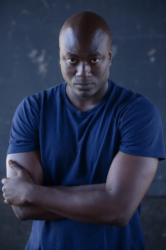 Cover image for Bola Omodara
