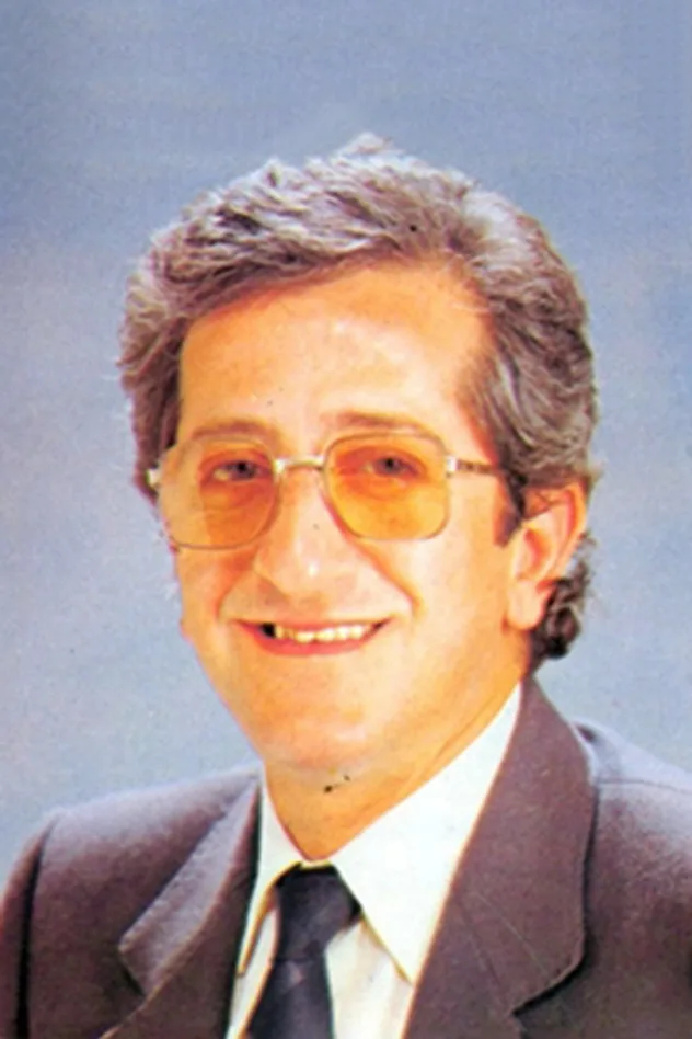 Cover image for Giannis Smyrnaios