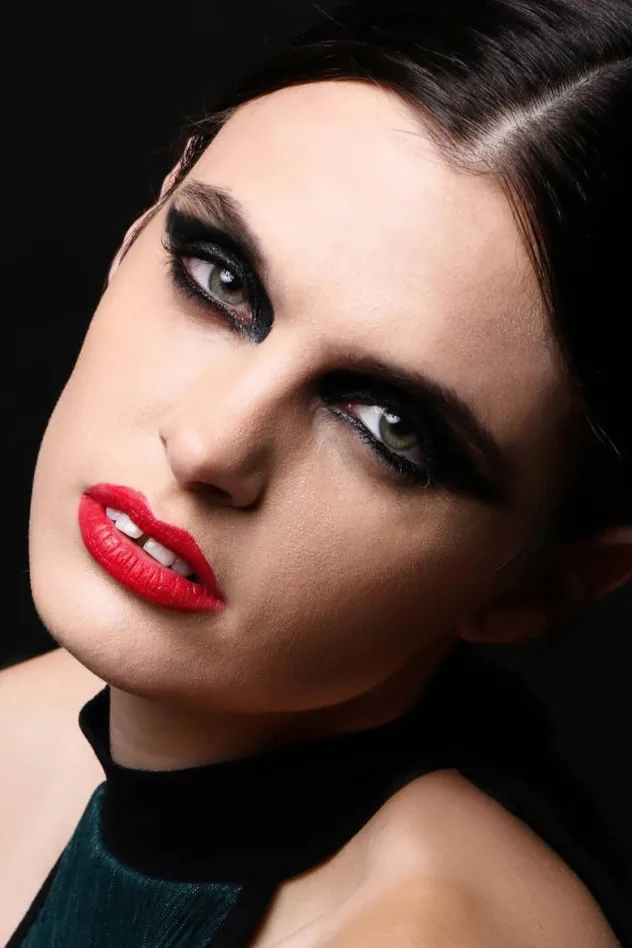 Обложка для Courtney DuPerow