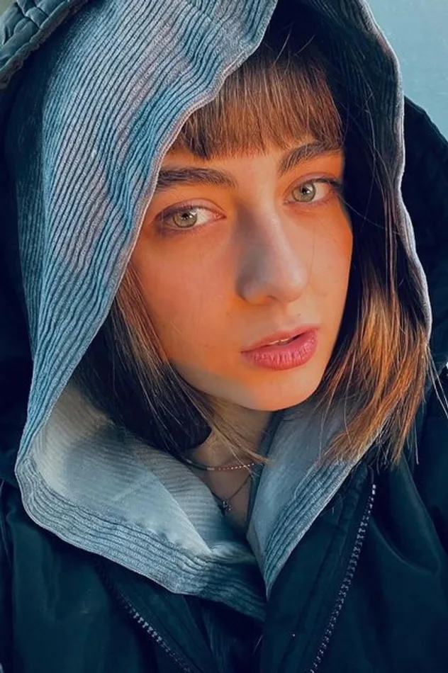 Imagen de portada para Elika Naseri