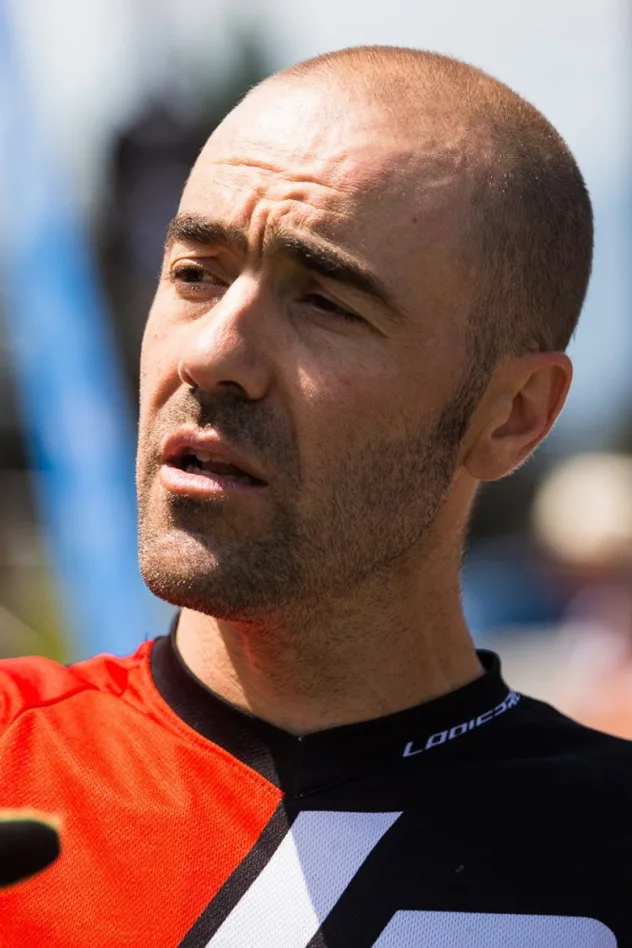 Nicholas Vouilloz için kapak görseli
