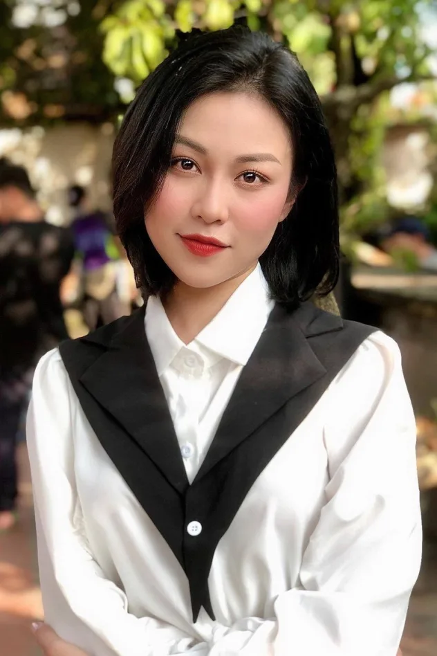 Quỳnh Châu için kapak görseli