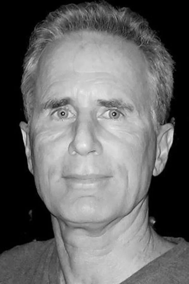 صورة Michael Pavone
