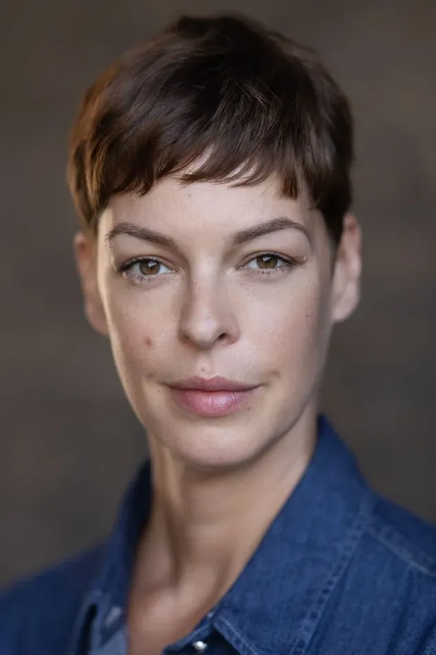 Imagen de portada para Pollyanna McIntosh