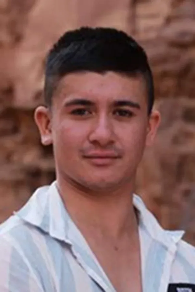 Обложка для Justin Rumahroeson