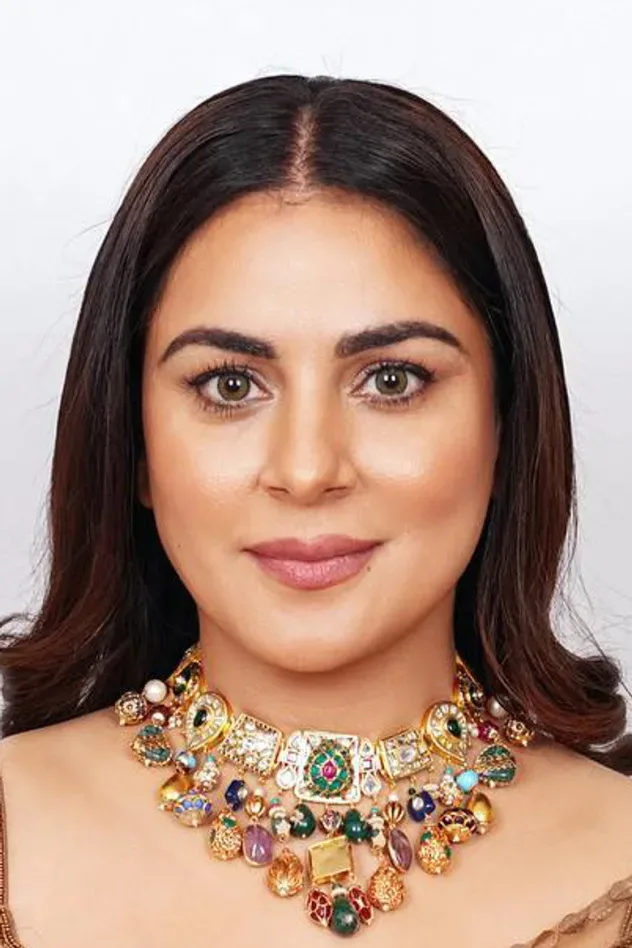 Обложка для Shraddha Arya