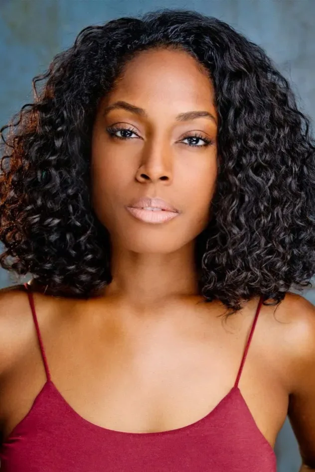 صورة الغلاف لـ Ashley Hogan