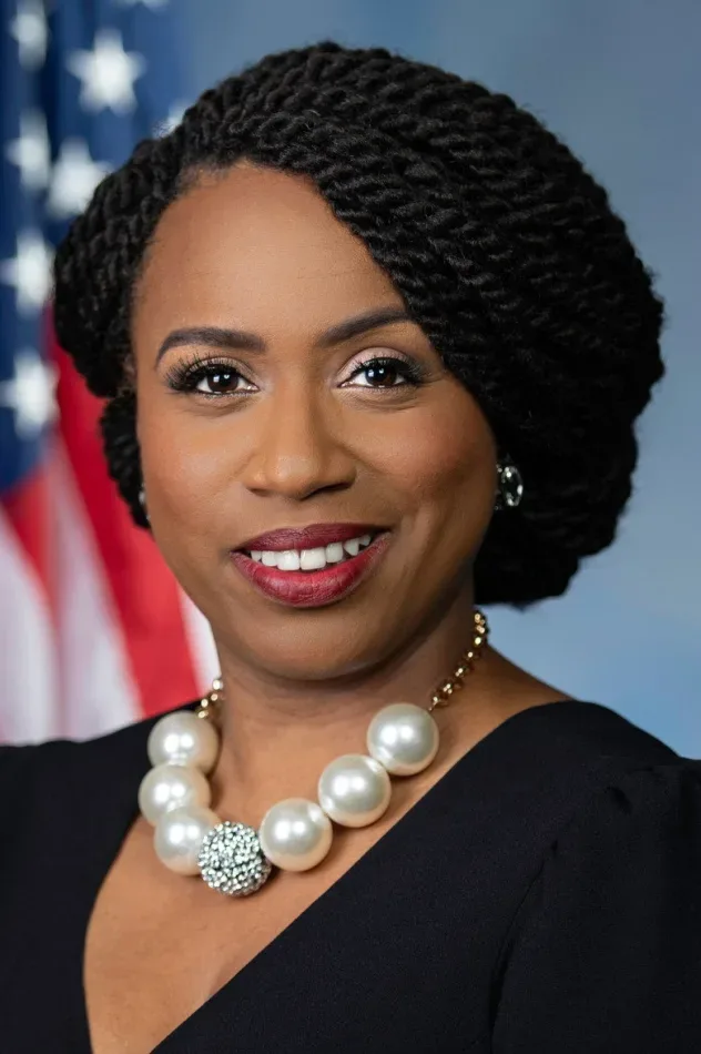 Обложка для Ayanna Pressley