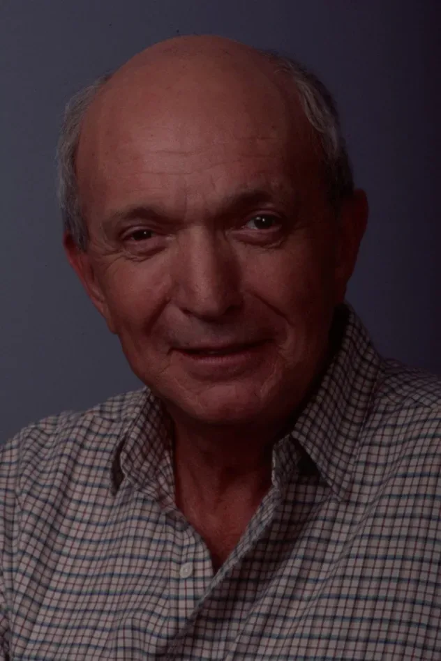 Обложка для Bernard Barrow