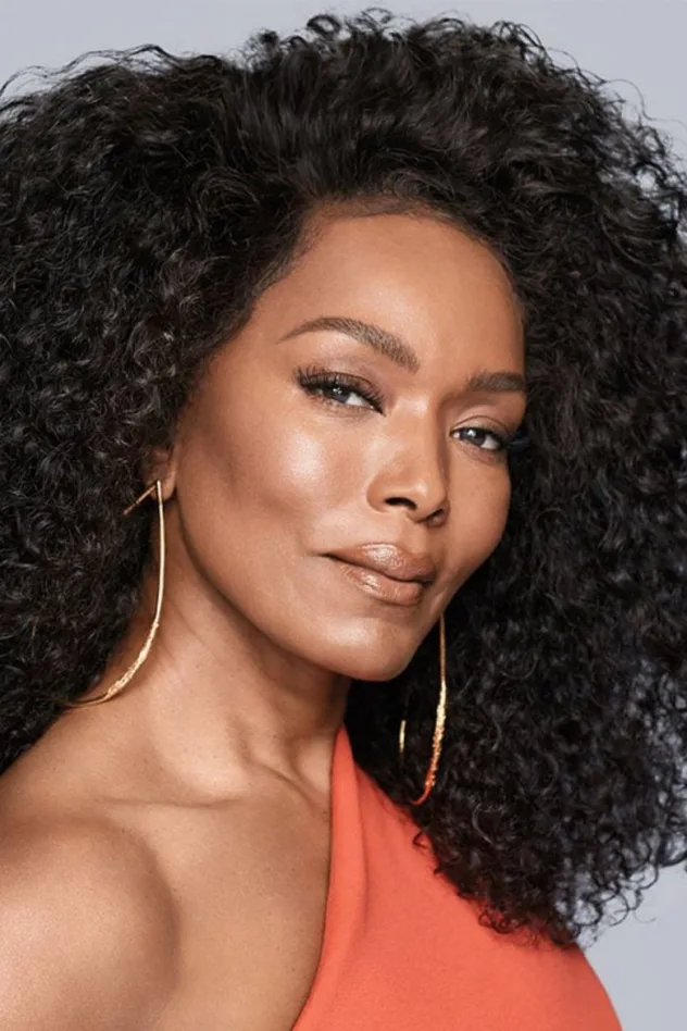 фото Angela Bassett