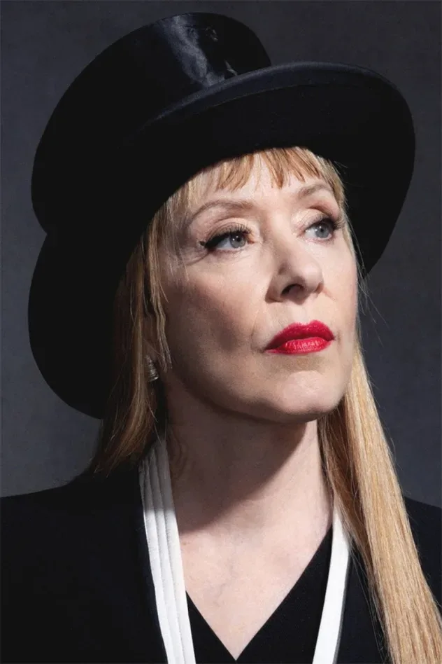 Обложка для Suzanne Vega