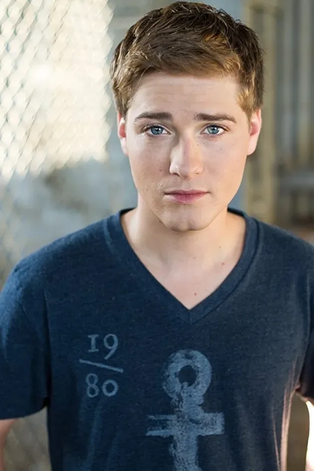 صورة الغلاف لـ Travis Turner