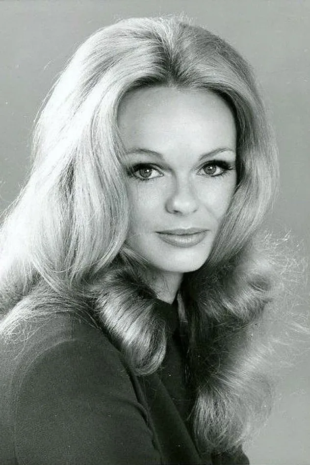 Обложка для Lynda Day George