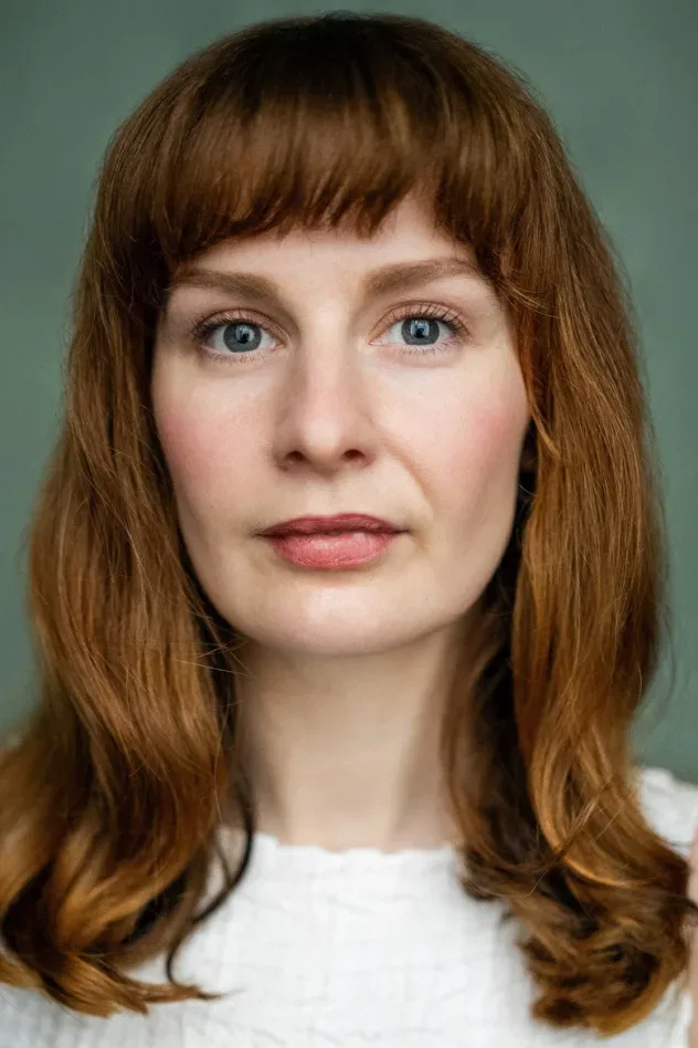 Claudia Jolly için kapak görseli