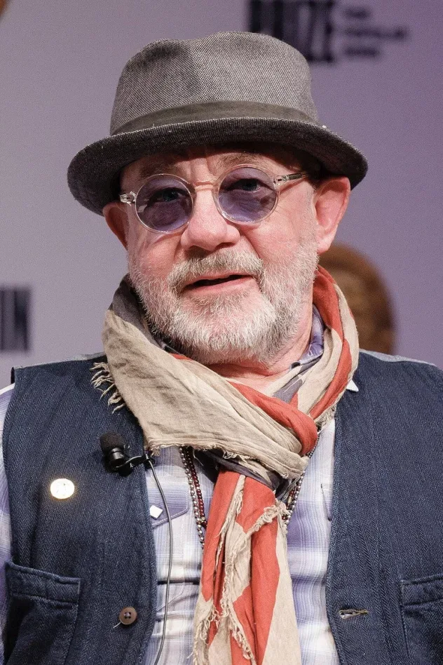 Imagen de portada para Bernie Taupin
