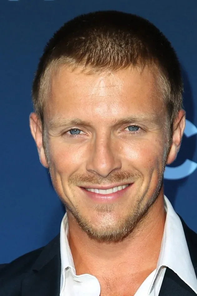 صورة الغلاف لـ Charlie Bewley
