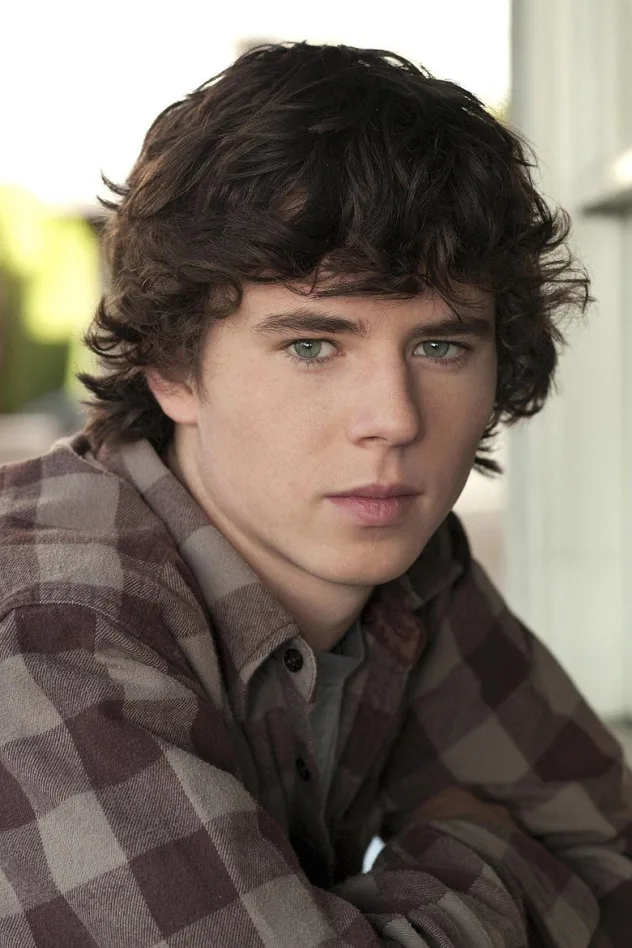 foto de Charlie McDermott