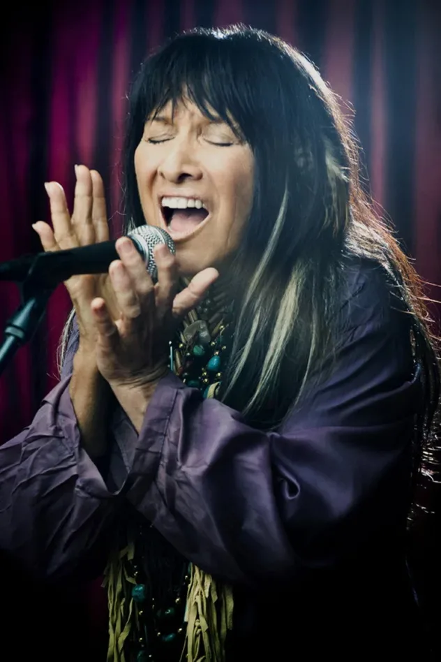 صورة الغلاف لـ Buffy Sainte-Marie