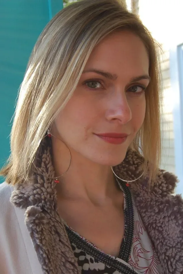 Обложка для Robyn Thaler Hickey
