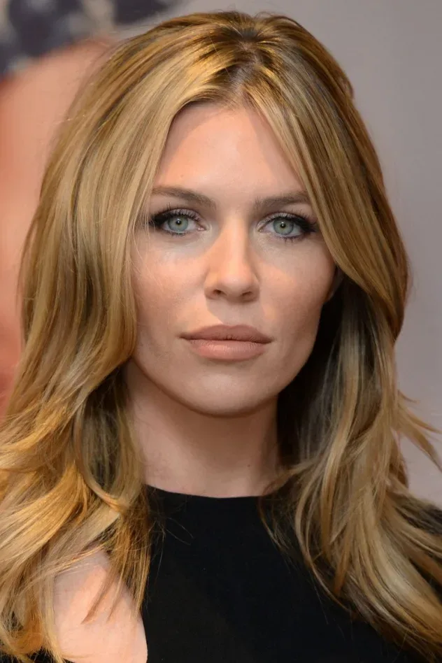 صورة الغلاف لـ Abbey Clancy