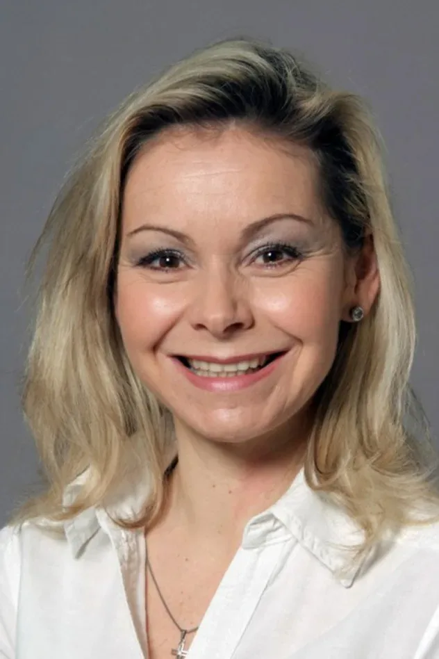Обложка для Petra Hobzová