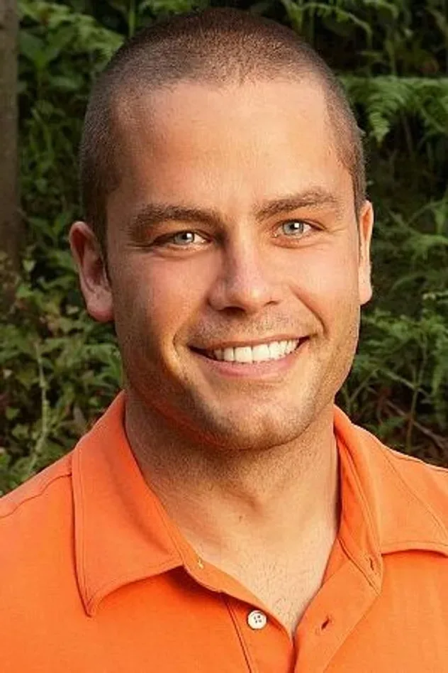 Обложка для Aaron Reisberger