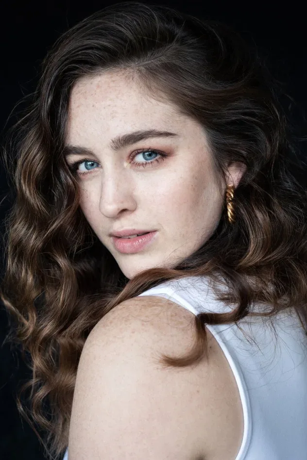 Обложка для Danielle Galligan