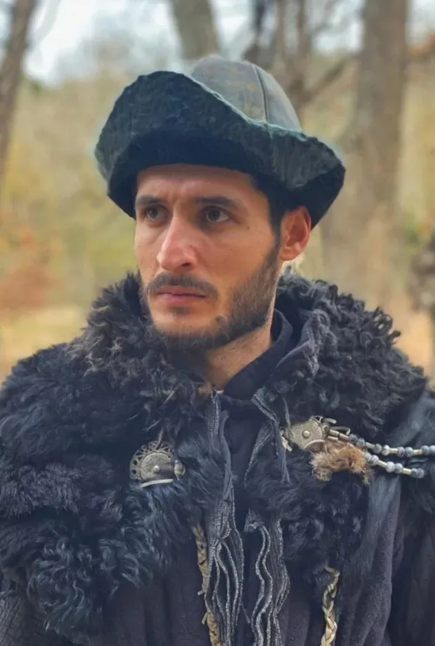 Обложка для Oğuz Taner Koçak