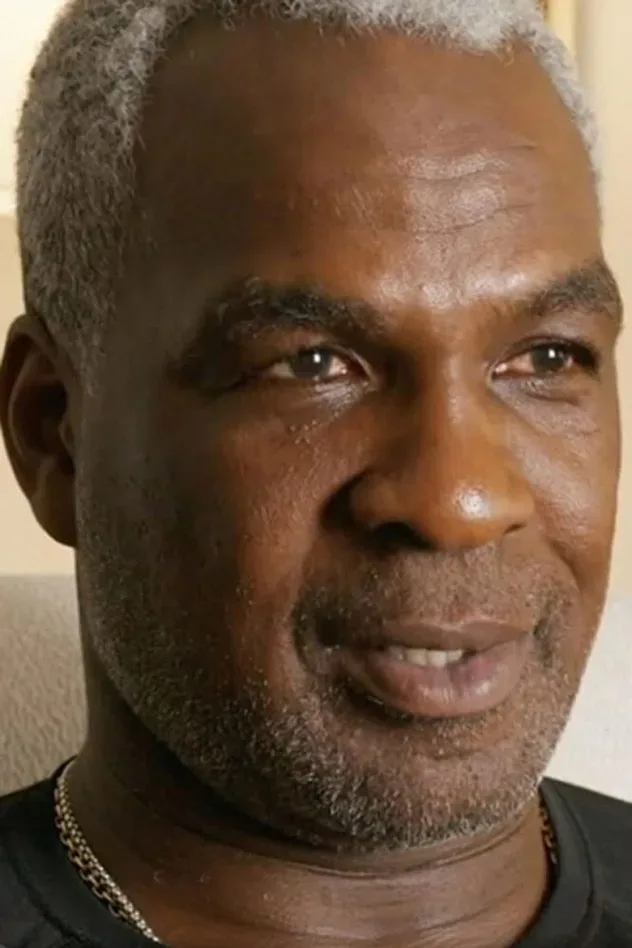 Обложка для Charles Oakley