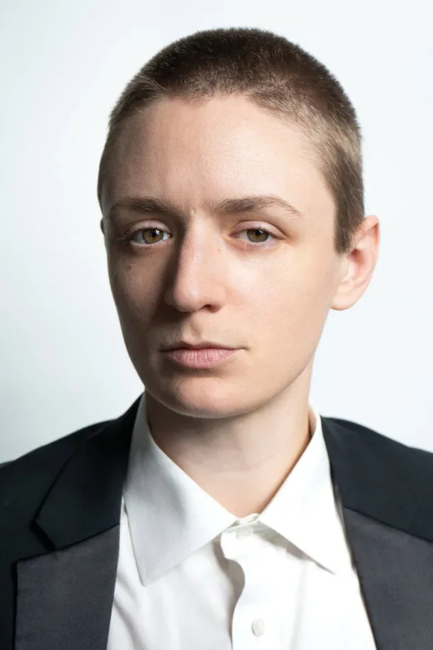 Обложка для Hayden Bishop