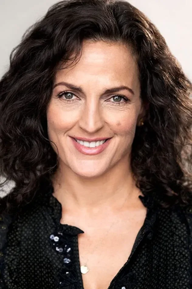 Обложка для Nicole Ansari-Cox