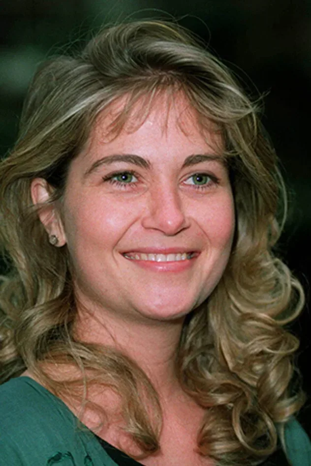 Imagen de portada para Fleur Bennett