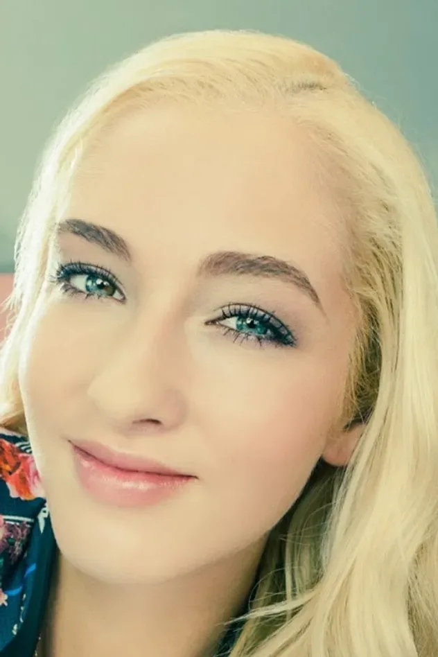 Обложка для Chiara Hölzl