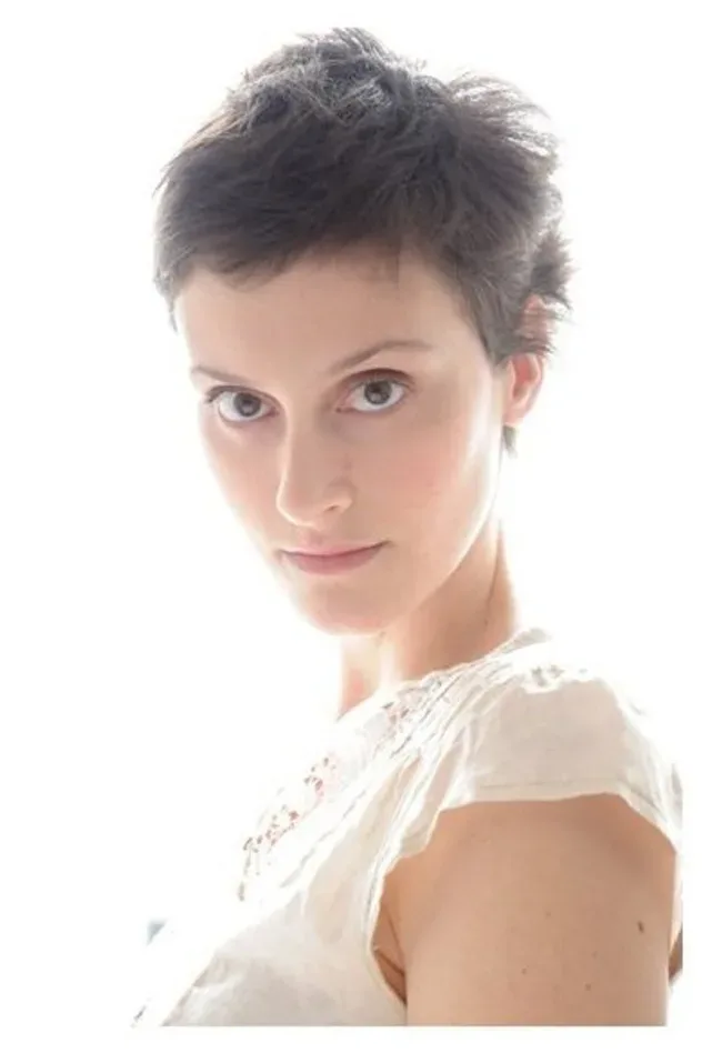 Imagen de portada para Caroline Mozzone