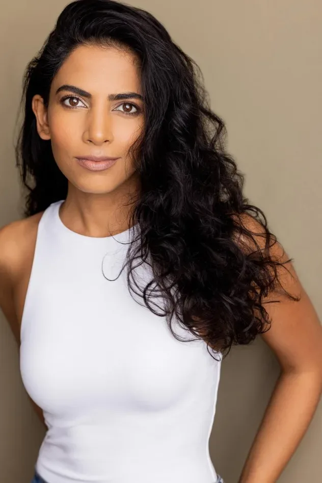 Обложка для Roshni Shukla