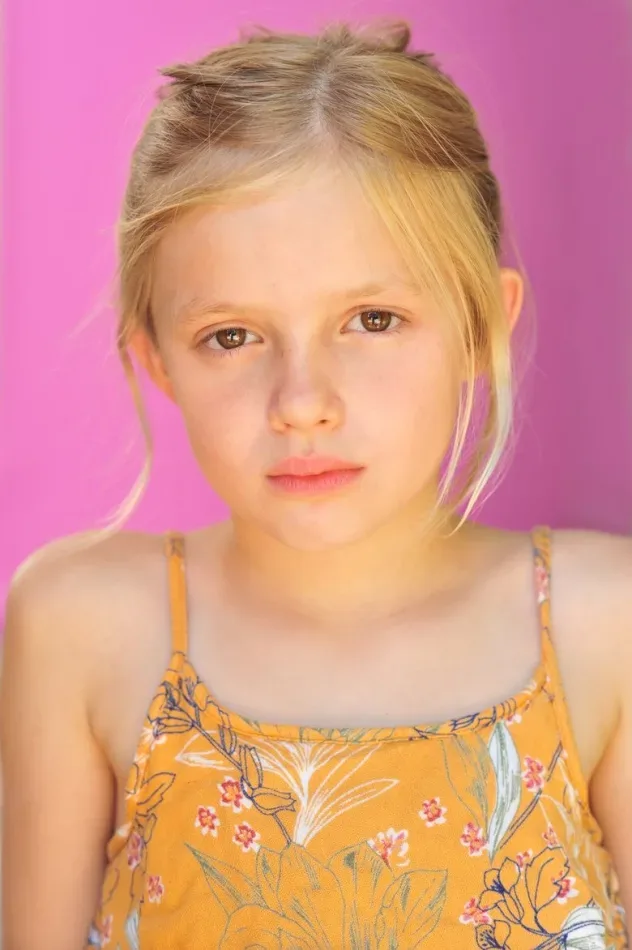 Imagen de portada para Avery Tiiu Essex