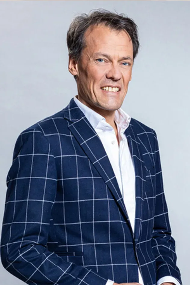 Обложка для Tijs van den Brink