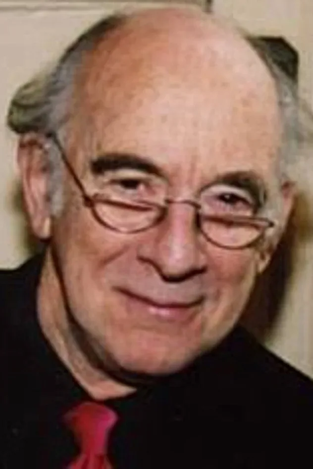 Обложка для Roger Brierley