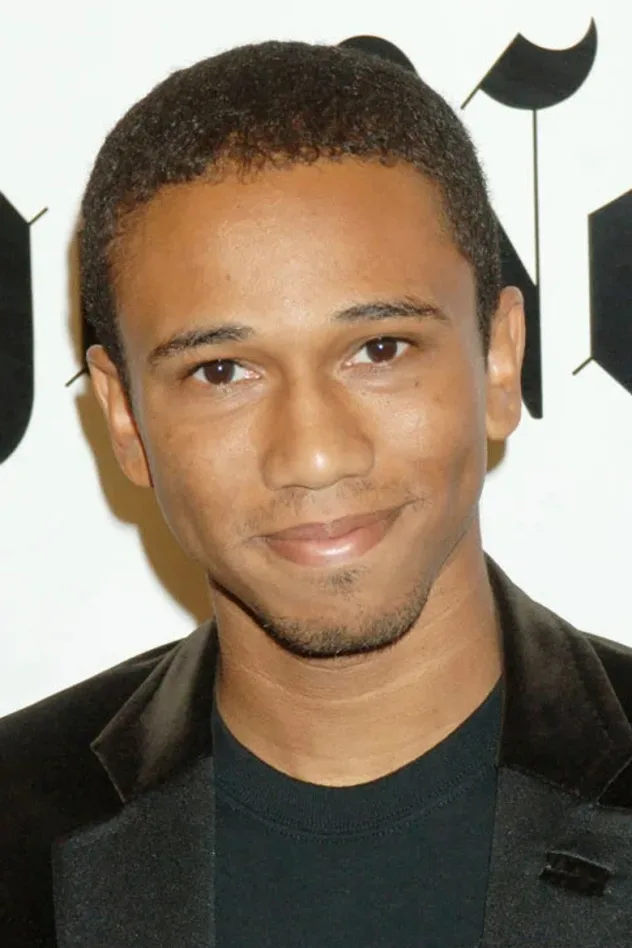 Imagen de portada para Aaron McGruder