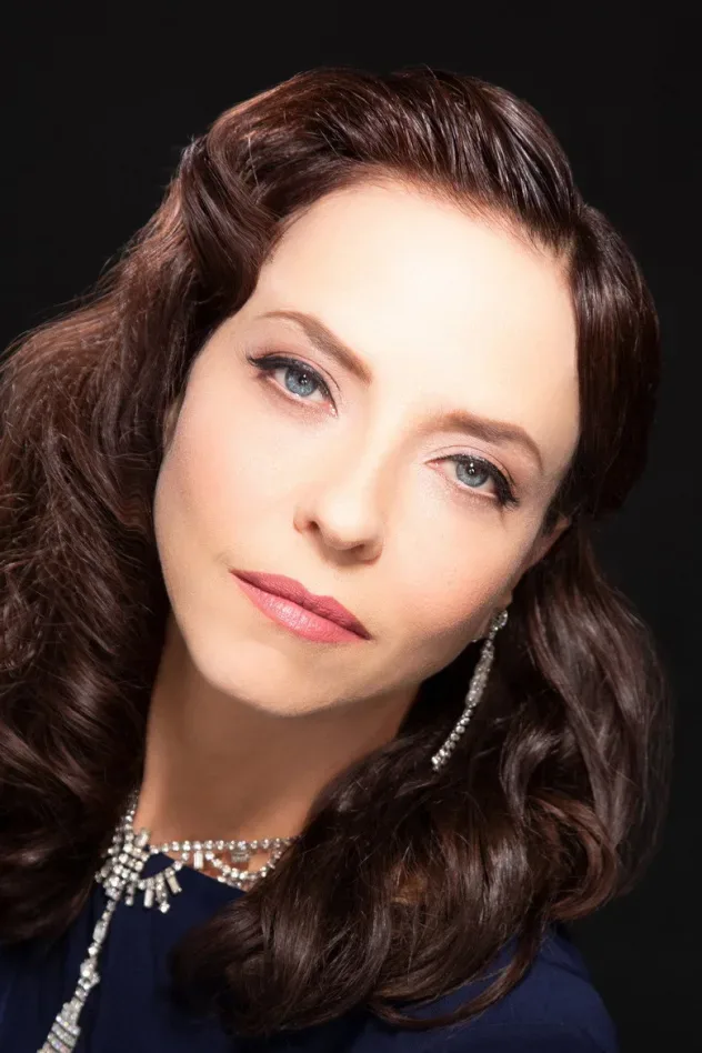 صورة الغلاف لـ Juliet Landau