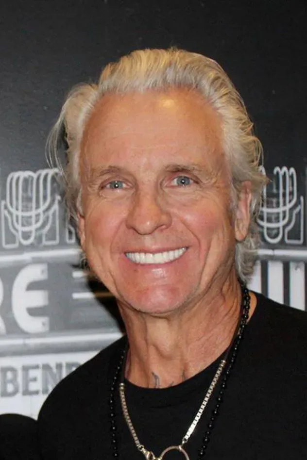 Обложка для Neil Giraldo