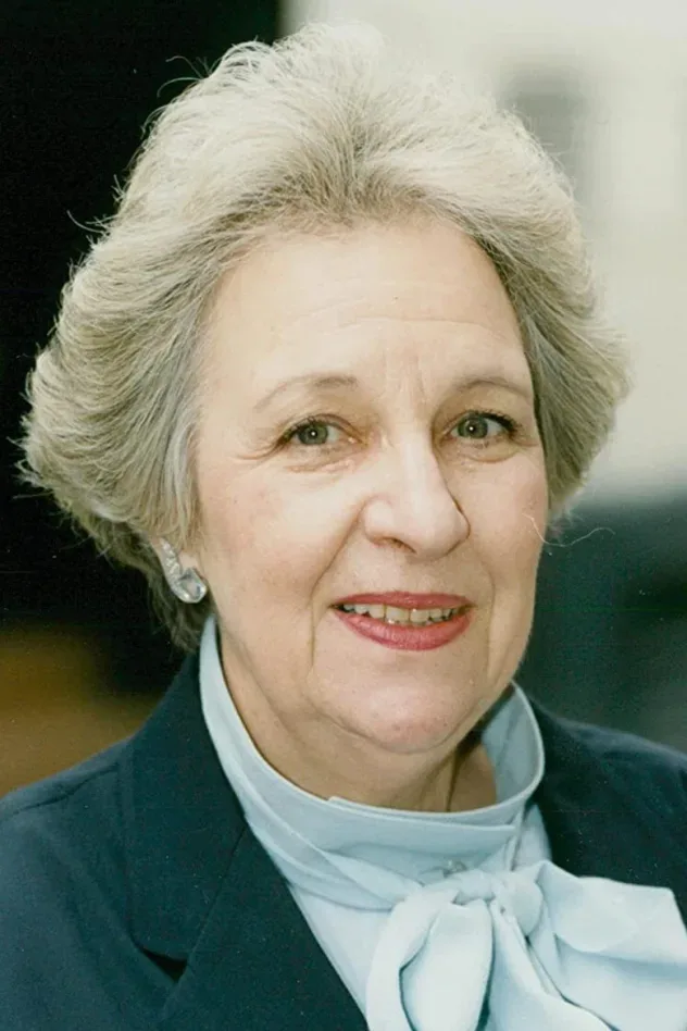 Cover image for Doreen Mantle