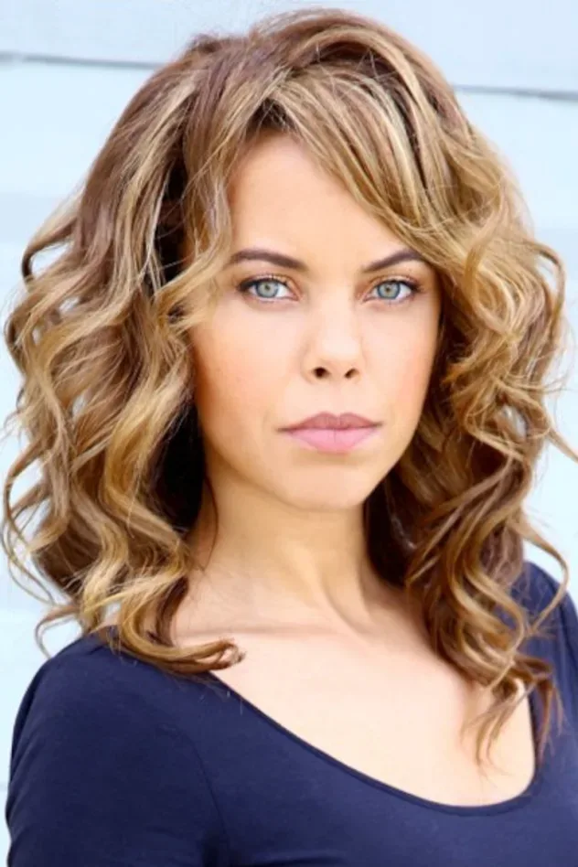 Обложка для Tiara Ashleigh