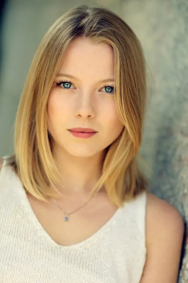 Обложка для Charlotte Beaumont